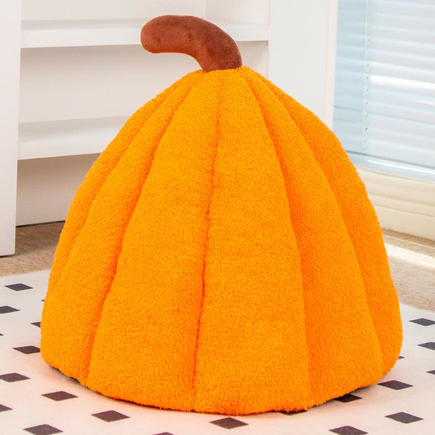 Panier doux pour animaux de compagnie avec citrouille d'Halloween