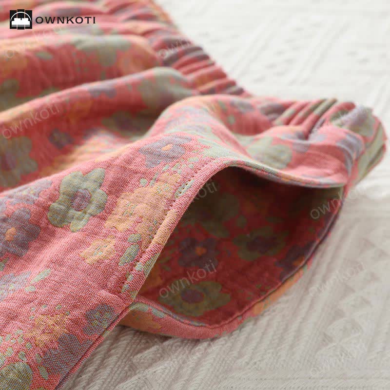Ensemble de nuit en gaze de coton avec boutons grenouille et motif floral