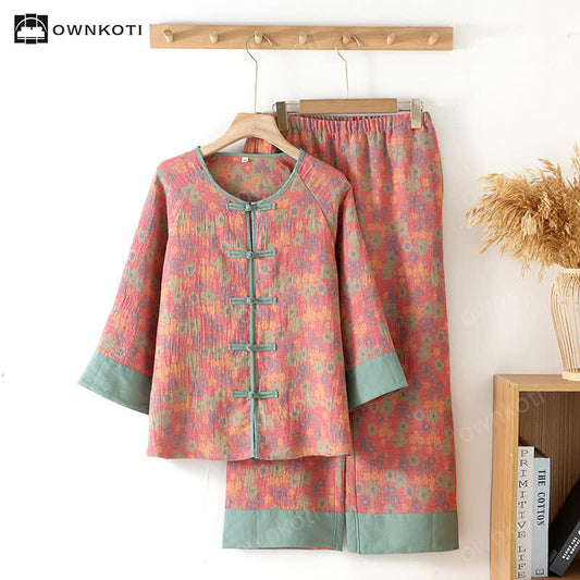 Ensemble de nuit en gaze de coton avec boutons grenouille et motif floral