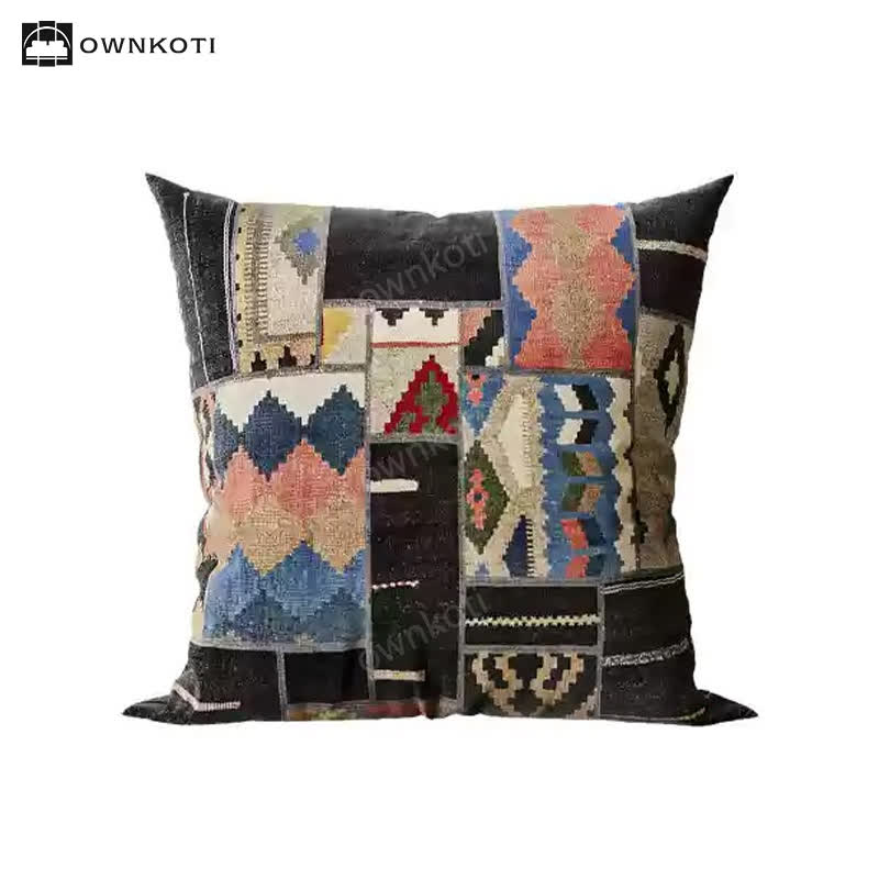 Coussin décoratif géométrique marocain élégant