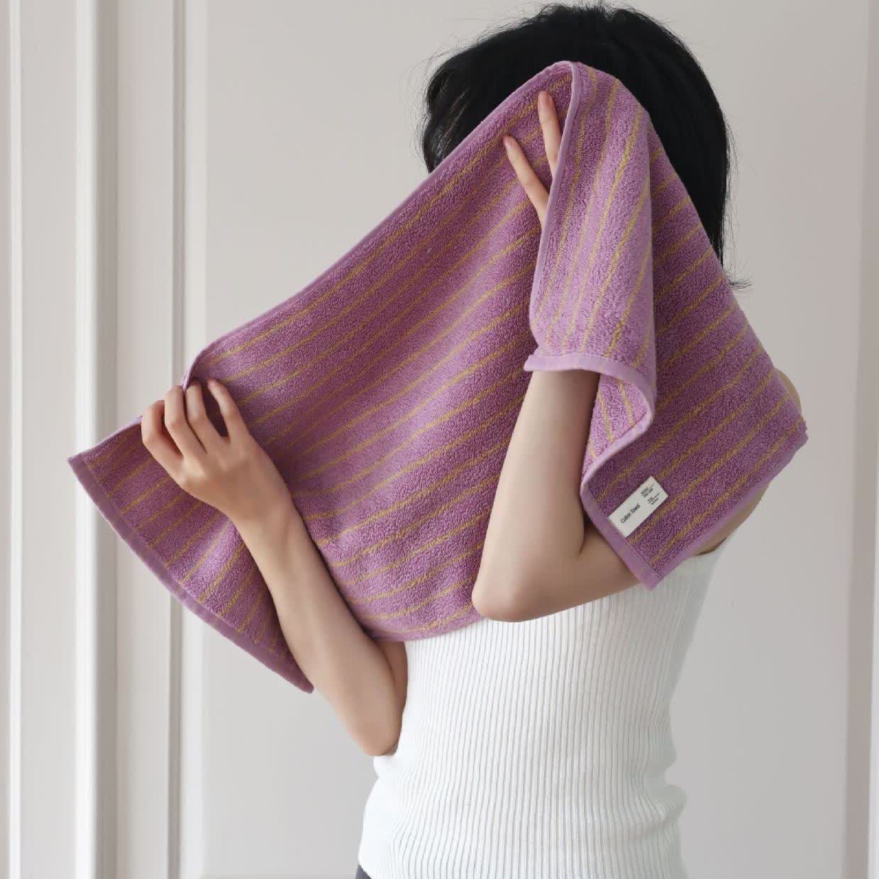 Serviette en coton peigné, rayée, absorbante