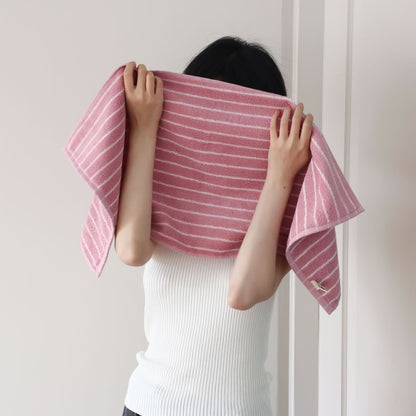 Serviette en coton peigné, rayée, absorbante