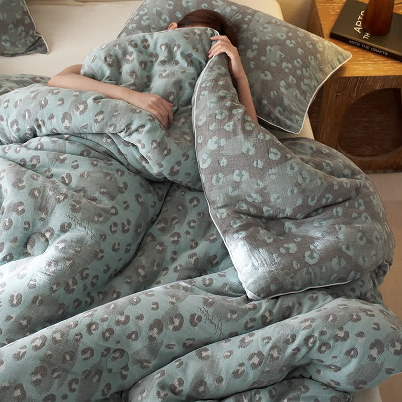 Couette en cachemire et gaze de coton à imprimé léopard