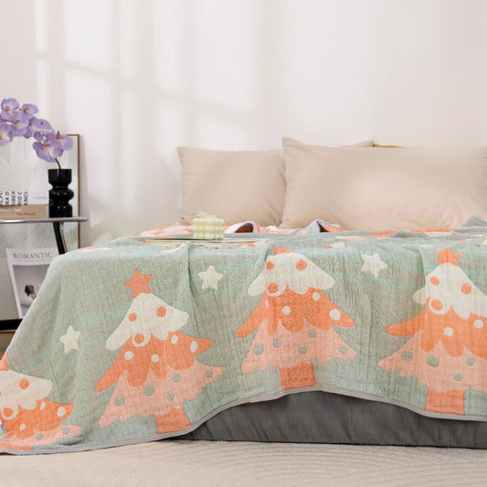 Couette en gaze de coton avec sapin de Noël dessiné