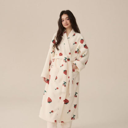 Peignoir long d'hiver en polaire à motif fraise et cerise