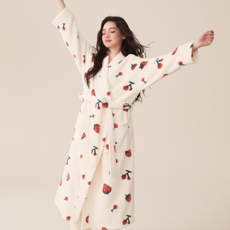 Peignoir long d'hiver en polaire à motif fraise et cerise