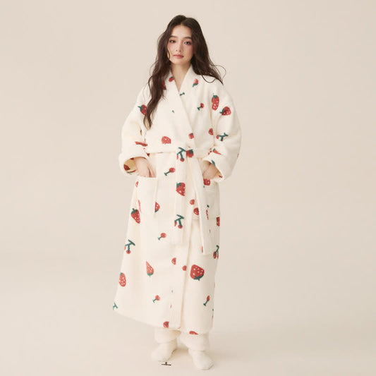 Peignoir long d'hiver en polaire à motif fraise et cerise