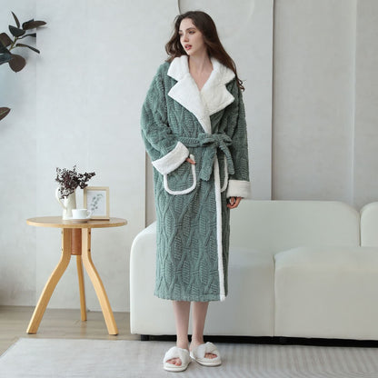 Peignoir en polaire jacquard avec col à revers