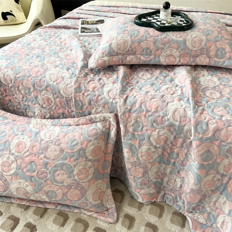 Couvre-lit matelassé en gaze de coton avec des cochons de dessin animé
