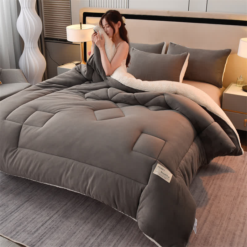 Couverture sherpa douce et unie avec couette