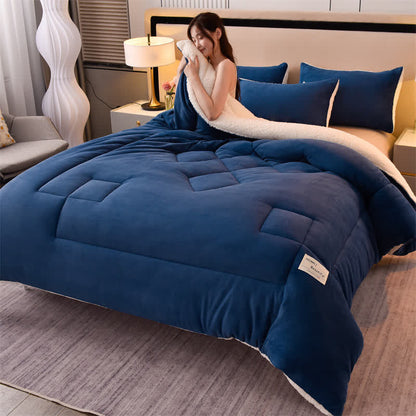 Couverture sherpa douce et unie avec couette