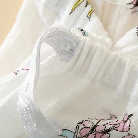 Ensemble pyjama en gaze de coton avec kimono et motif floral