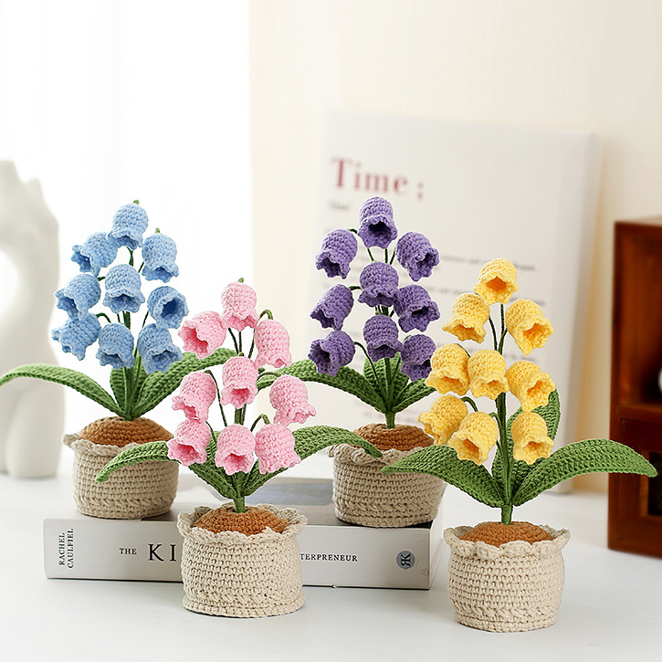 Ornement de pot de muguet tissé