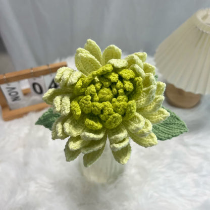 Ornement de bouquet de dahlias tissé à la main
