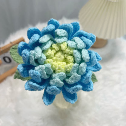 Ornement de bouquet de dahlias tissé à la main