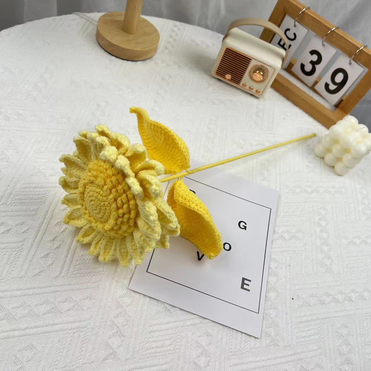 Ornement de bouquet de tournesols tissé de style ferme