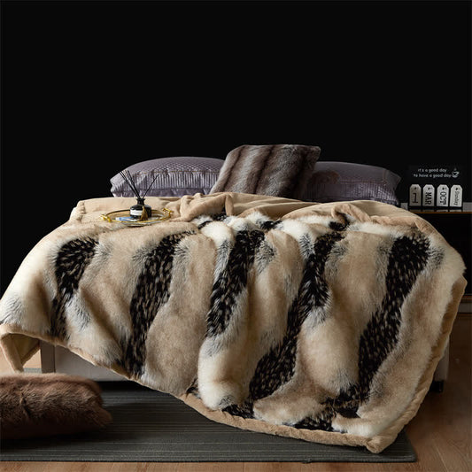 Couverture luxueuse en fausse fourrure pour l'hiver