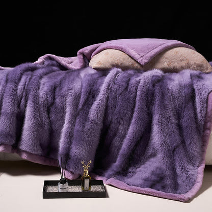Couverture chaude avec dégradé de couleurs en fausse fourrure