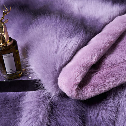 Couverture chaude avec dégradé de couleurs en fausse fourrure