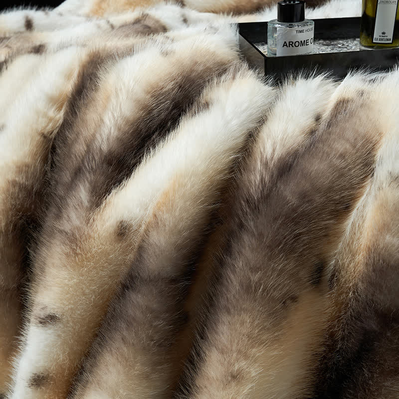 Couverture luxueuse en fausse fourrure à imprimé léopard