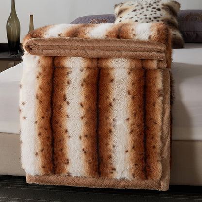 Couverture luxueuse en fausse fourrure double épaisseur