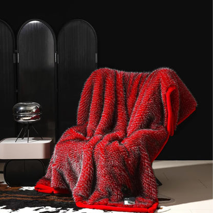 Couverture d'hiver douce et luxueuse en fausse fourrure