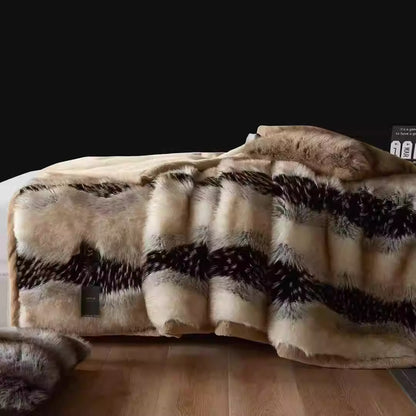 Couverture luxueuse en fausse fourrure pour l'hiver
