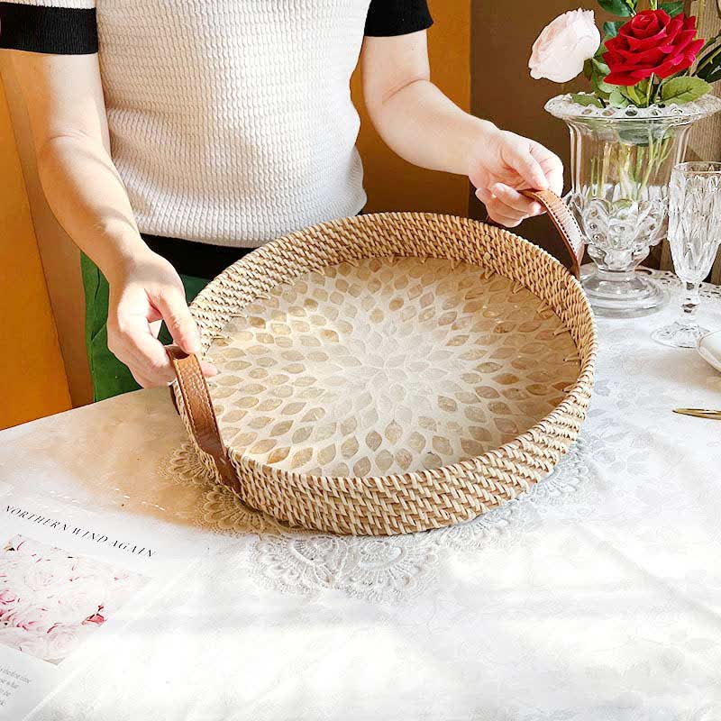 Panier de rangement en rotin tressé de style ferme