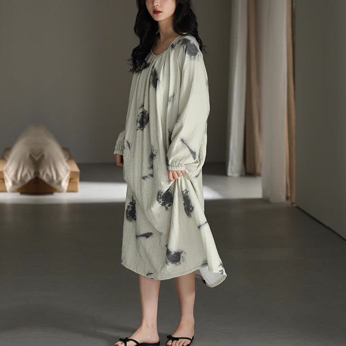 Chemise de nuit en coton rose foncé avec rembourrage au niveau de la poitrine