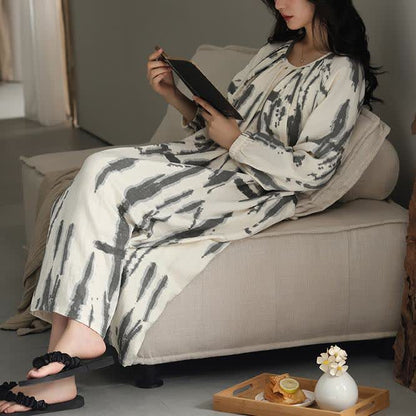 Chemise de nuit simple en coton avec coussinets de poitrine