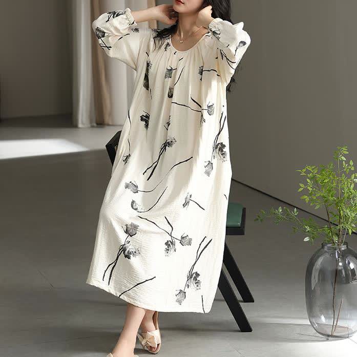 Chemise de nuit en coton avec rembourrage floral au niveau de la poitrine
