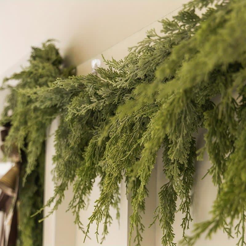 Guirlande de pin de Norfolk, décoration de Noël pour la maison