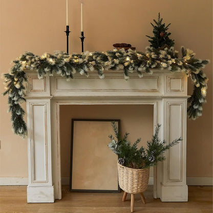 Guirlande de Noël avec aiguilles de pin et dégradé de couleurs