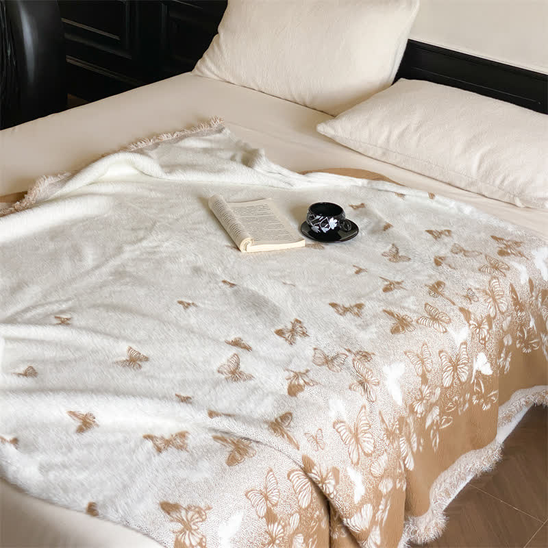 Couverture en fausse fourrure douce avec des papillons