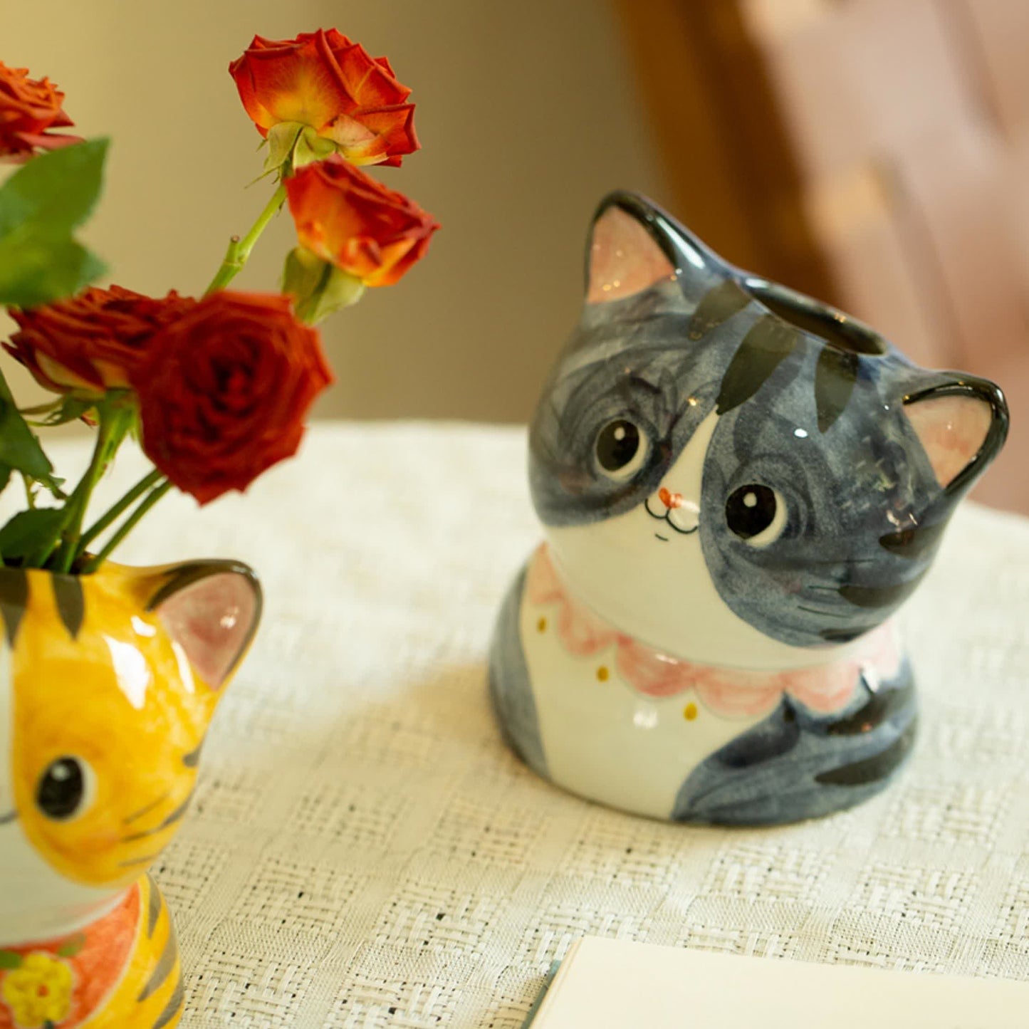 Vase créatif en céramique peint à la main en forme de chat mignon
