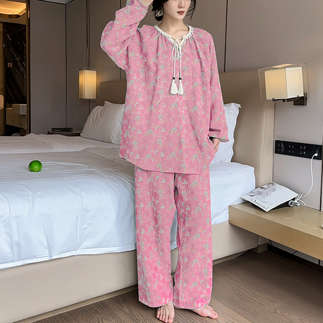 Ensemble pyjama en coton grande taille avec décolleté en dentelle