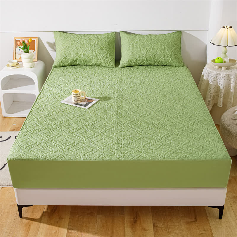 Drap-housse imperméable, uni et matelassé