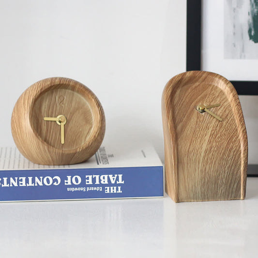 Ornement d'horloge créatif avec grain de bois