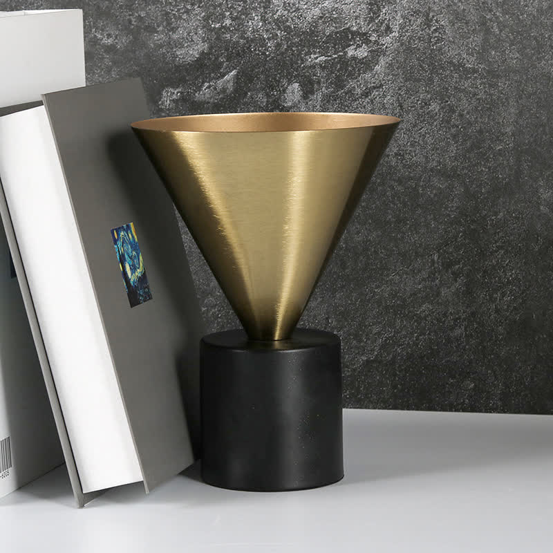 Ornements de vase créatifs en forme de trompette