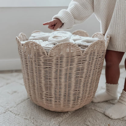Panier de rangement simple en rotin tissé à la main