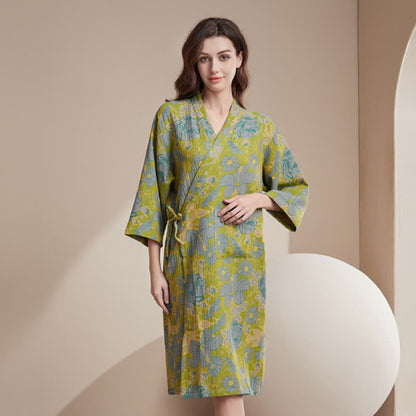 Peignoir absorbant en gaze de coton au style floral