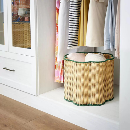 Panier de rangement en rotin simple fait à la main