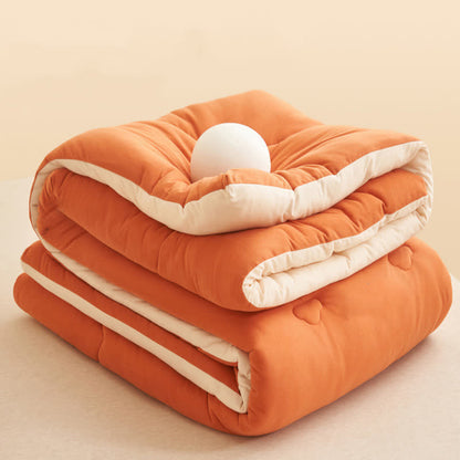 Couette chaude et moelleuse au style simple