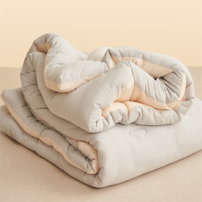 Couette chaude et moelleuse au style simple