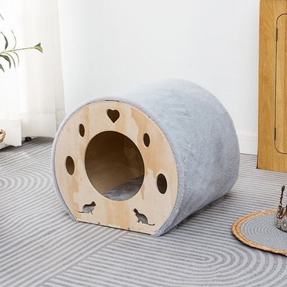 Maison pour chat en bois en forme de capsule spatiale