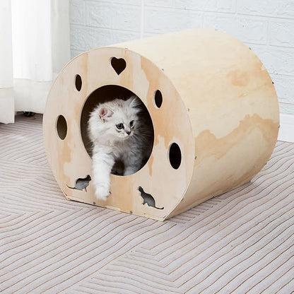 Maison pour chat en bois en forme de capsule spatiale