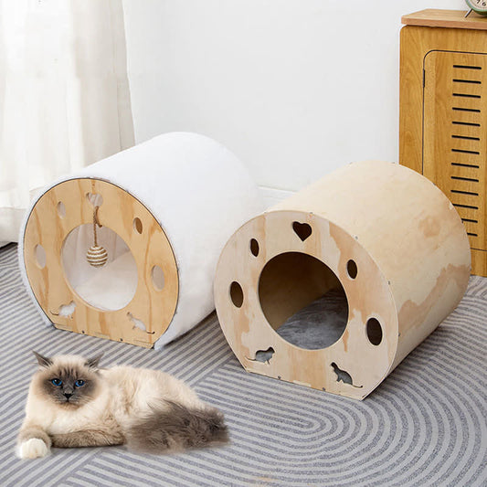 Maison pour chat en bois en forme de capsule spatiale