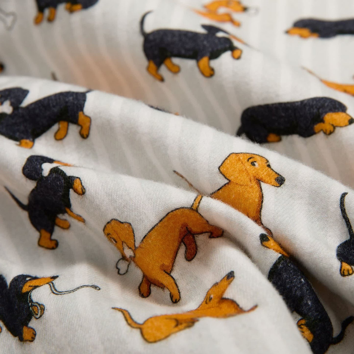 Ensemble pyjama pour couple en coton brossé motif teckel
