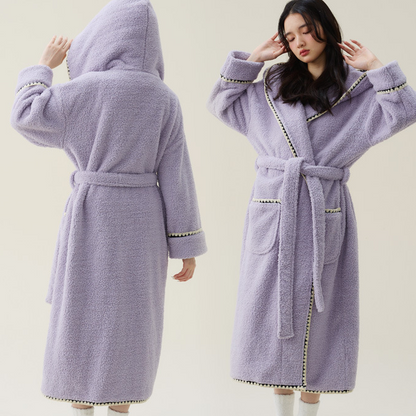 Peignoir long et chaud en polaire avec capuche