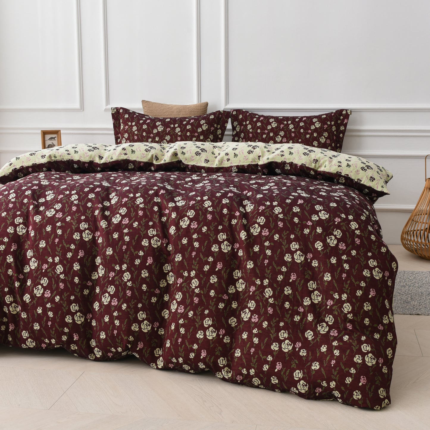 Parure de lit réversible en gaze de coton à motif rose (4 pièces)